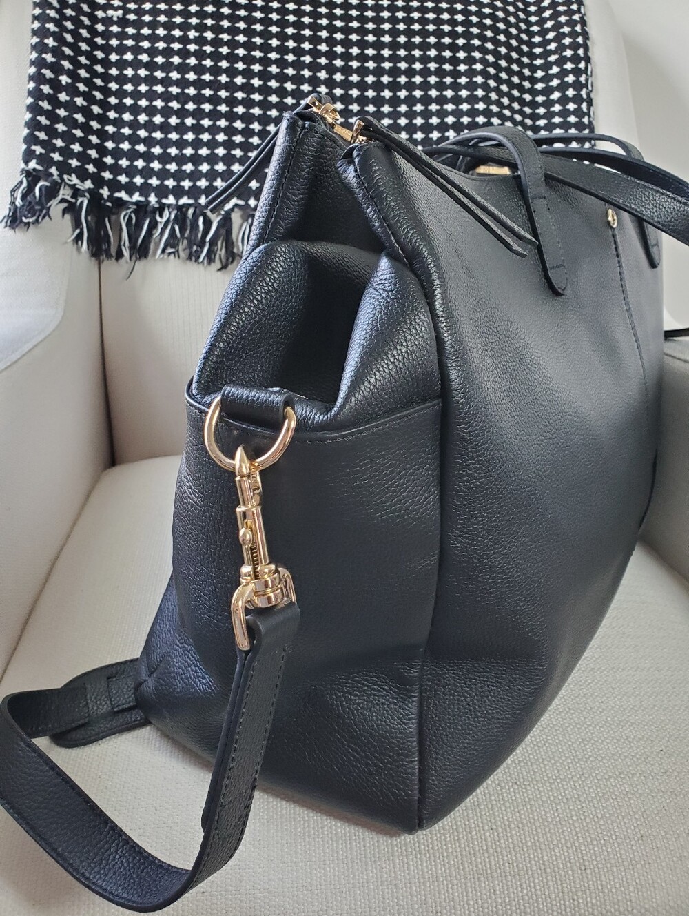 Quince Black Italian Leather Weekender Bag Travel Duffel Tote - Picture 9 of 16